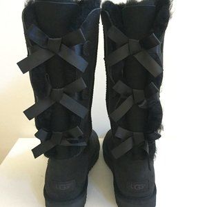 UGG BAILEY BOW II BLACK WATER RESISTANT BOOTS US 5 / EU 36 / UK 3